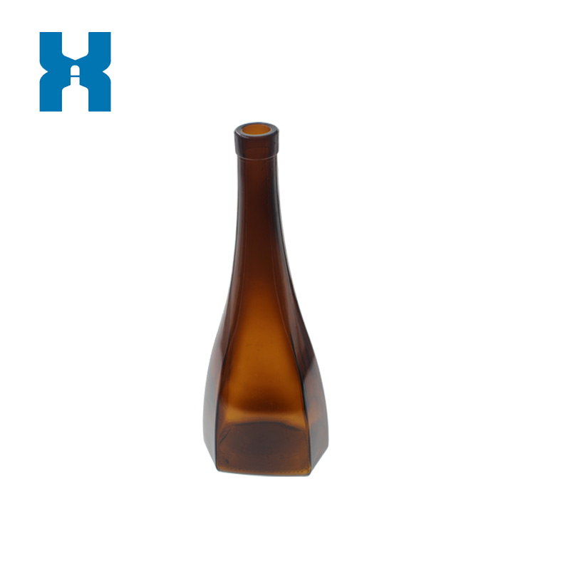 750ml Amber Glass Bottle with Unique Design 