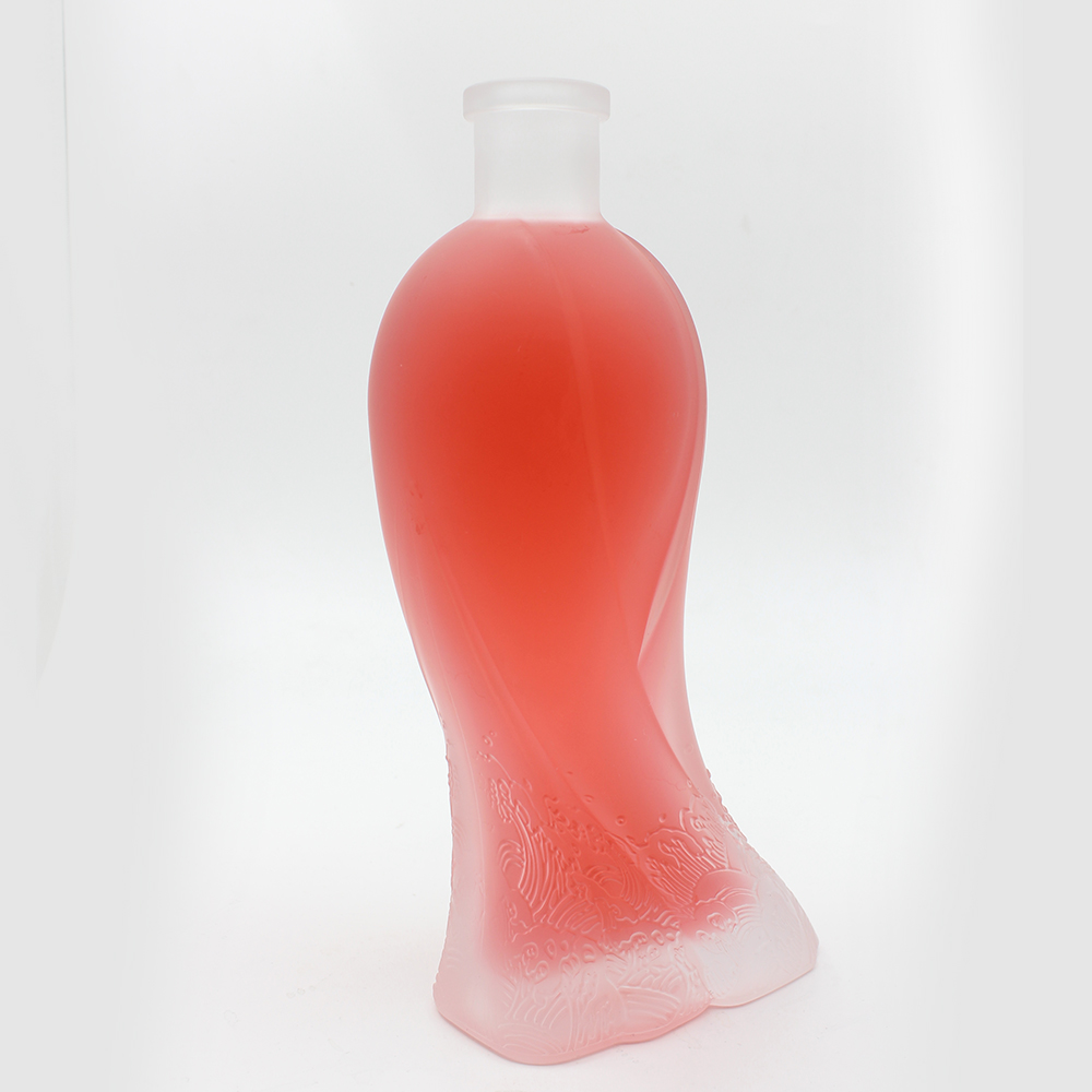 Frost Unique Design 500ml Vodka Glass Bottle