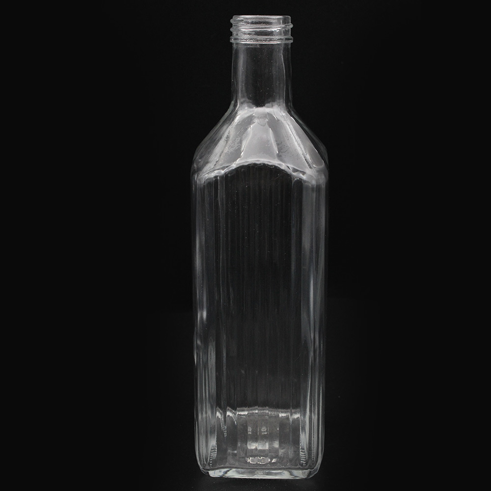 Screw Top 750ml Spirit Glass Bottle