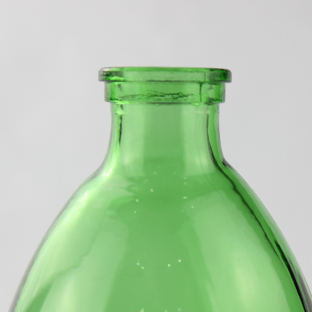 Green 750ml Glass Bottle for Spirits