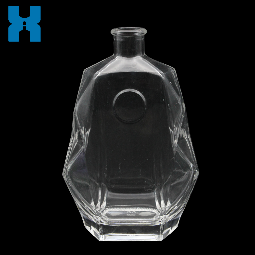 Crystal 700ml Spirit Glass Bottle