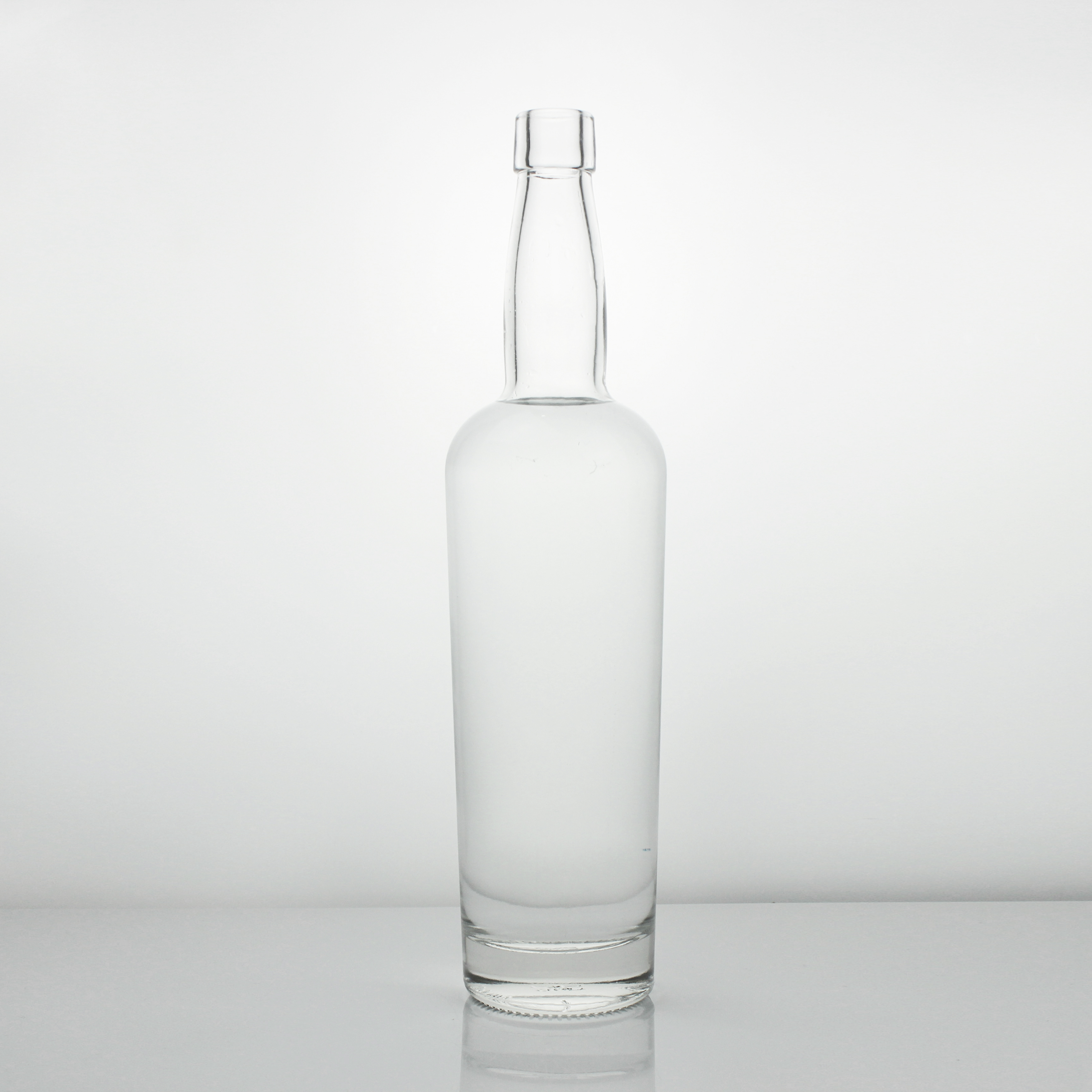Spirit Bottle 750ml Clear Vodka Glass Bottle